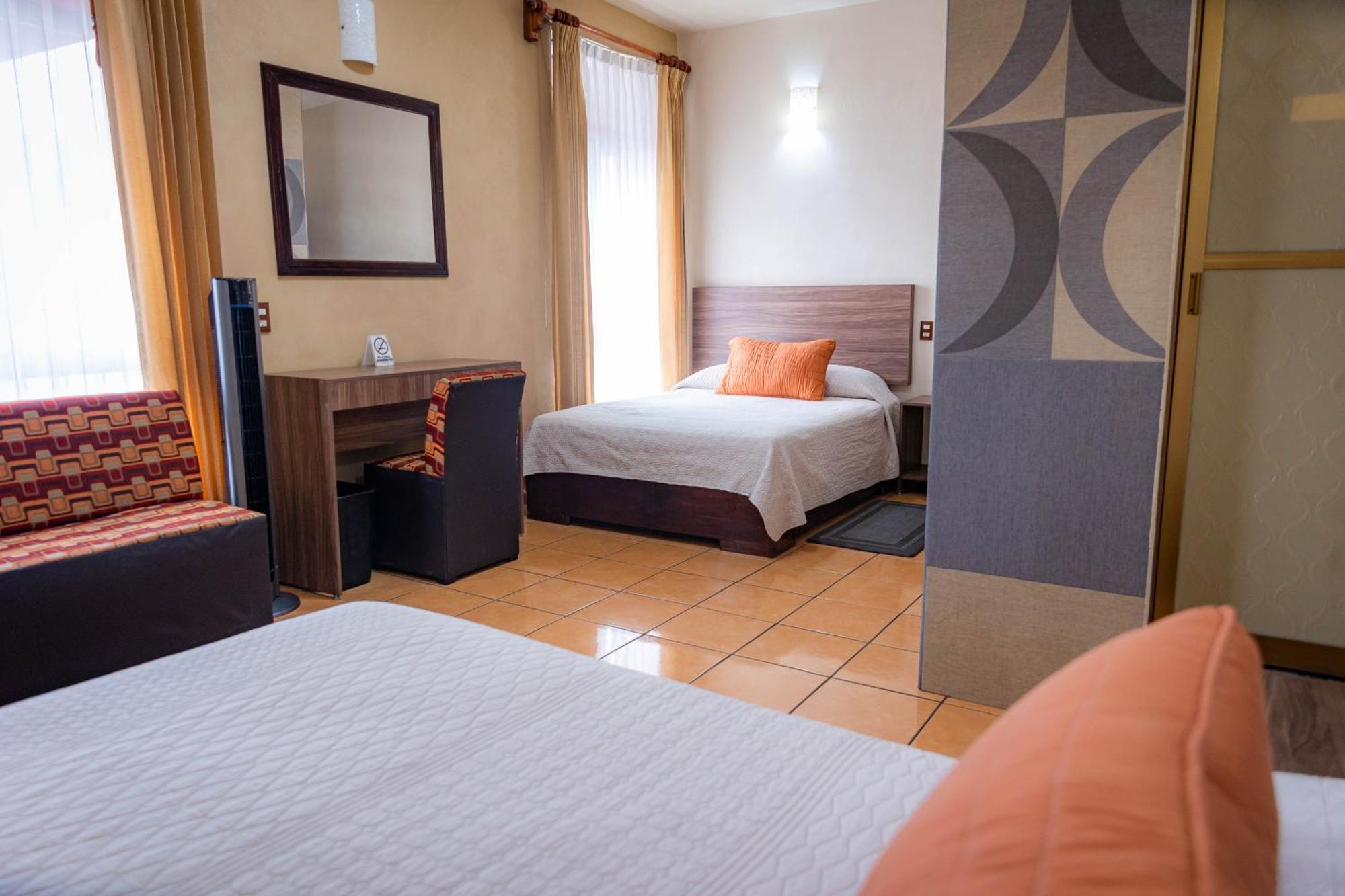 Hotel Estefania Μορέλια Εξωτερικό φωτογραφία