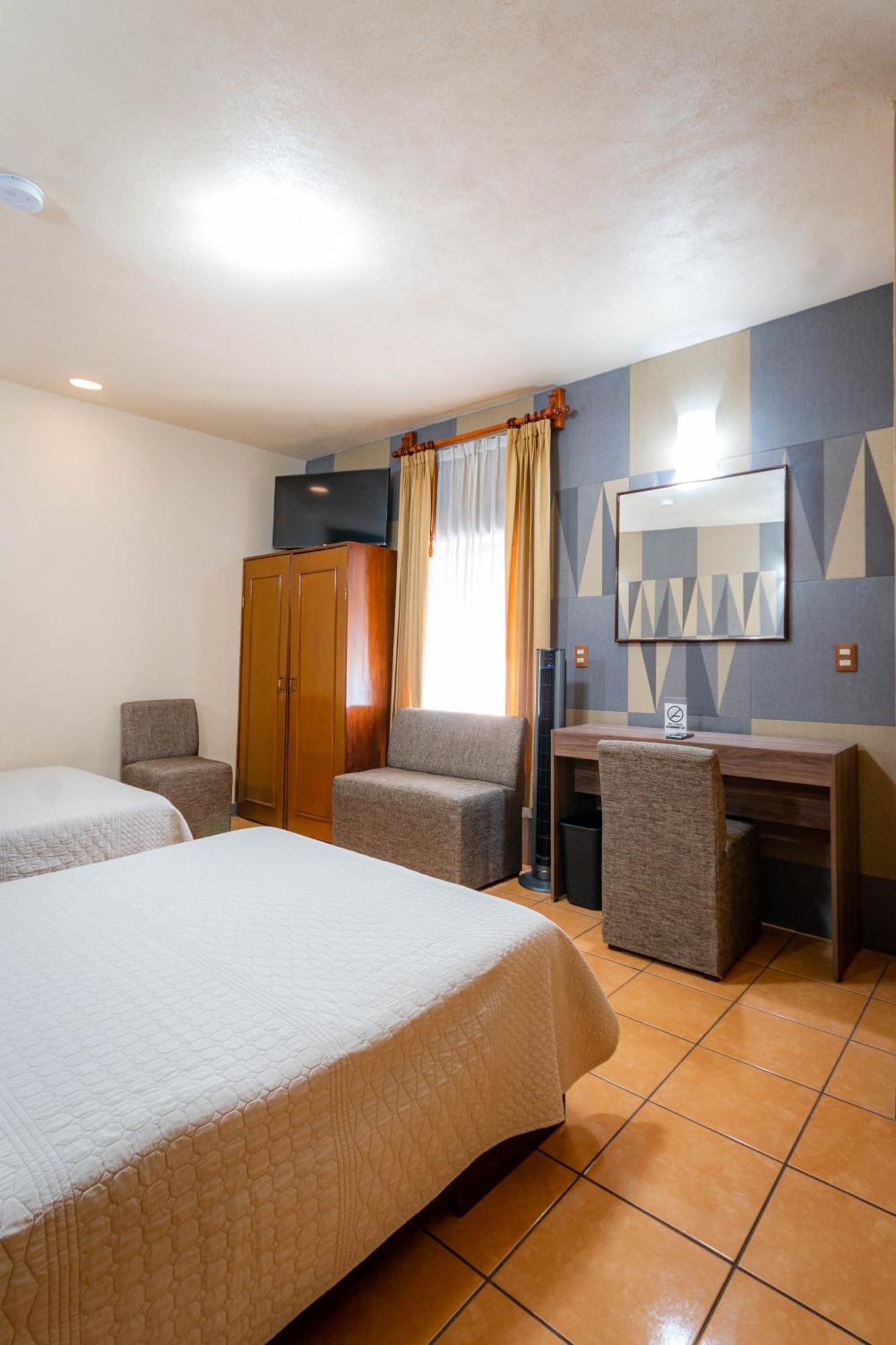 Hotel Estefania Μορέλια Εξωτερικό φωτογραφία