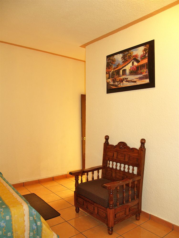 Hotel Estefania Μορέλια Εξωτερικό φωτογραφία