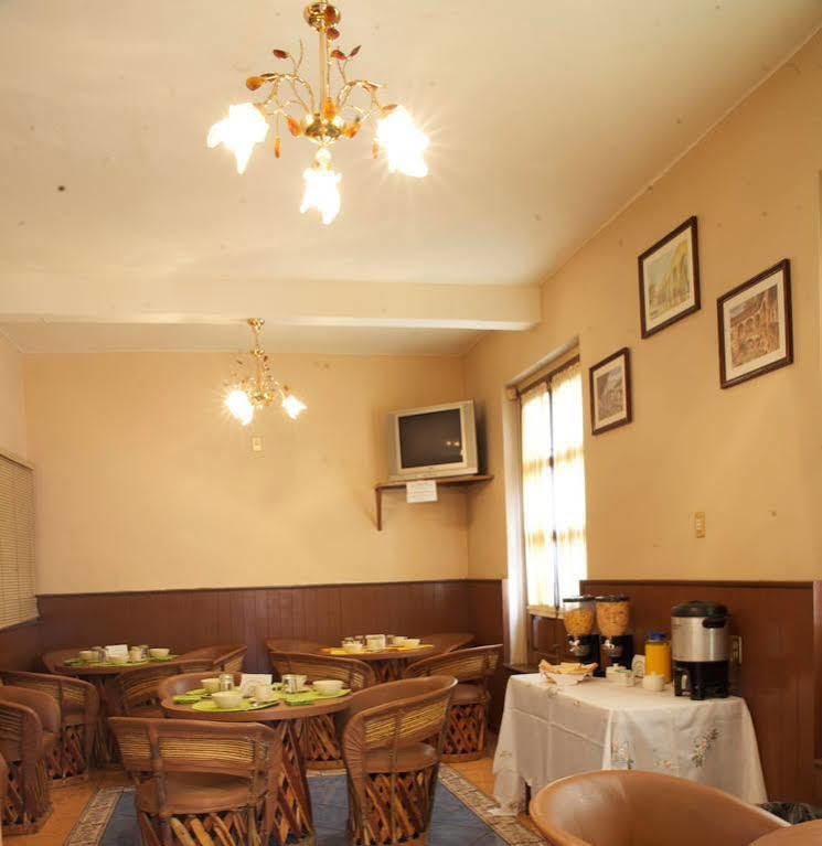Hotel Estefania Μορέλια Εξωτερικό φωτογραφία